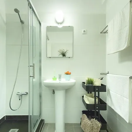 -malagasunapts-merced Private Terrace *